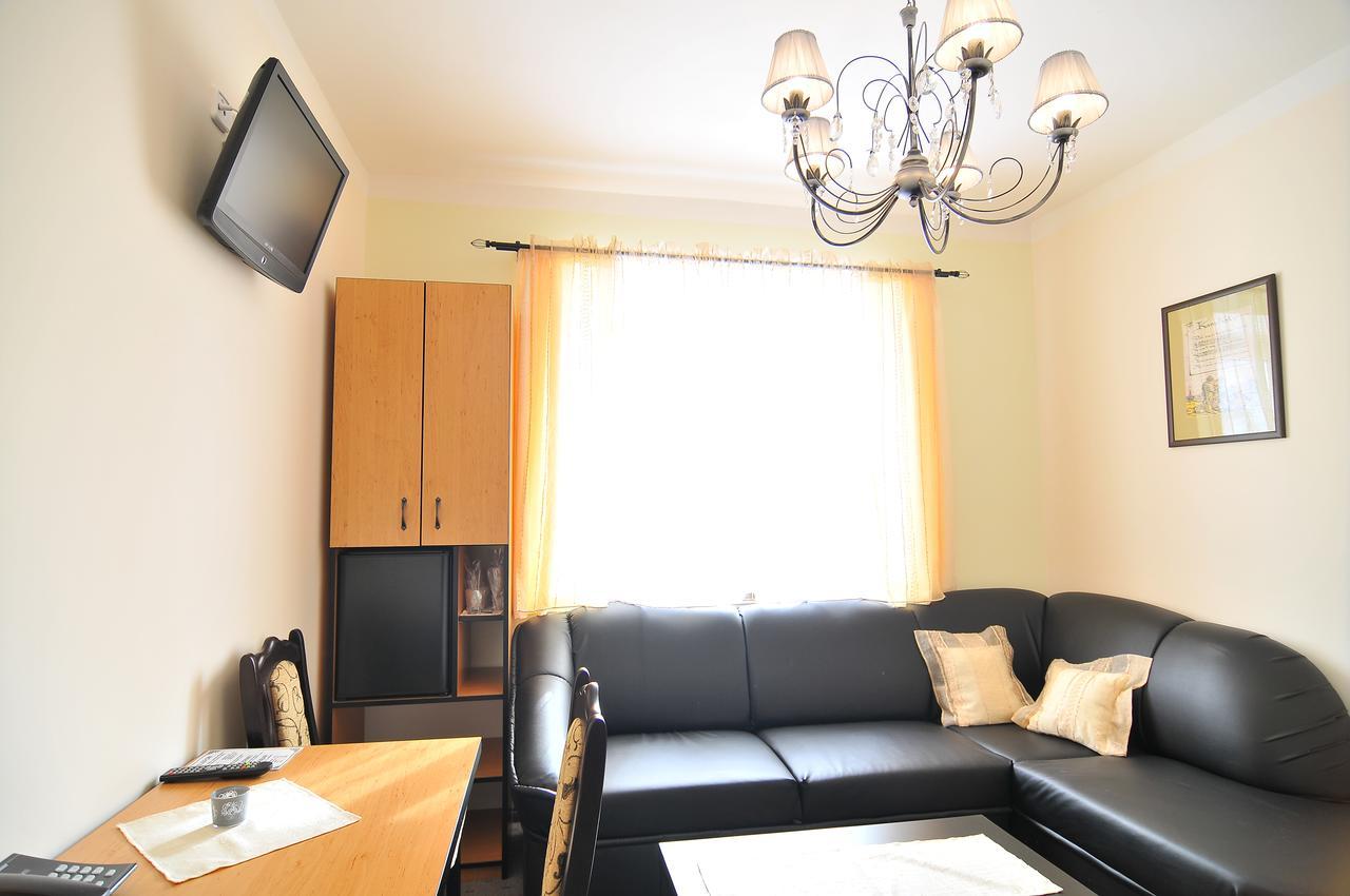 Hotel Manes Svratka Esterno foto
