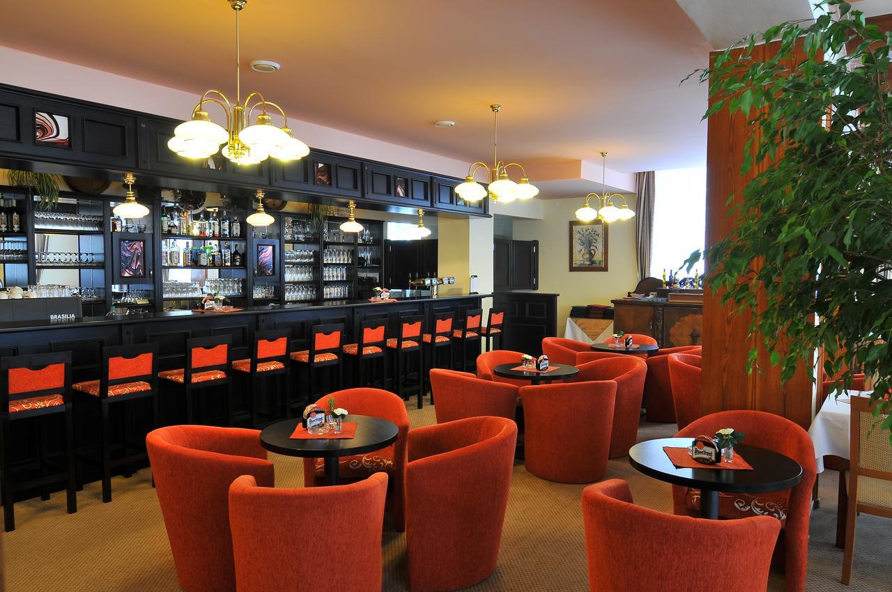 Hotel Manes Svratka Esterno foto