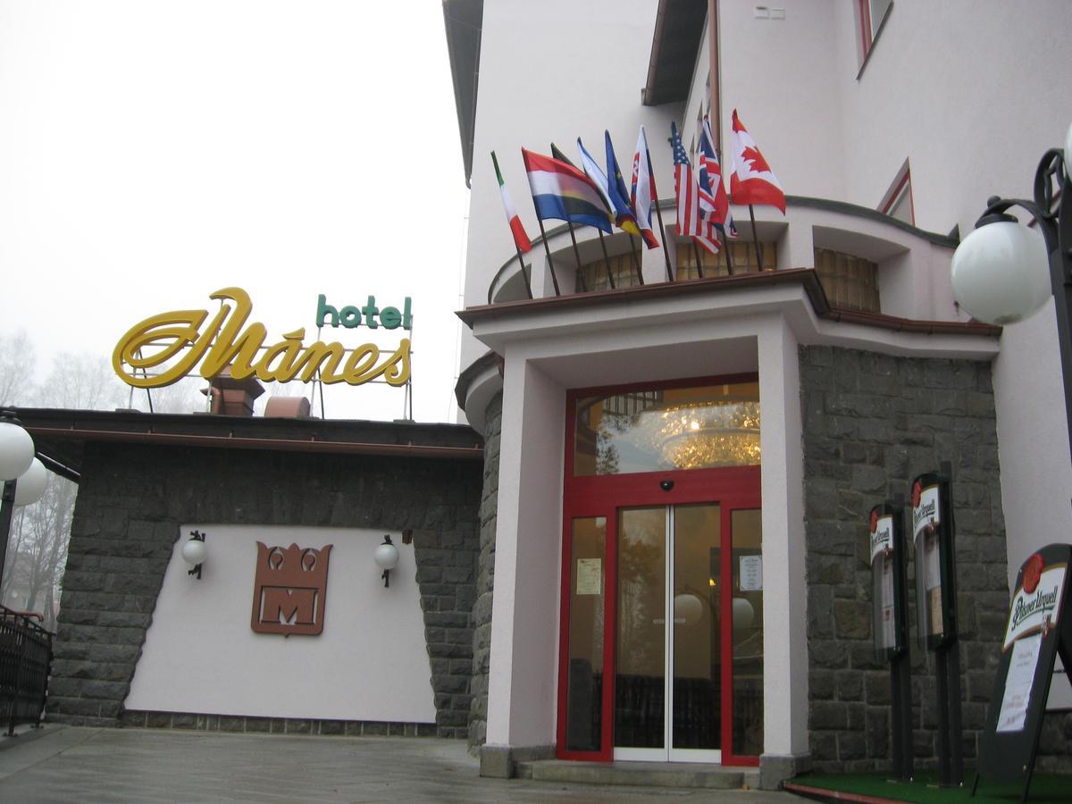 Hotel Manes Svratka Esterno foto